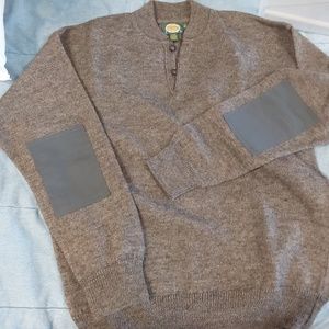 Gorgeous Cabela's grey/brown heather henley style sweater w/ elbow patches